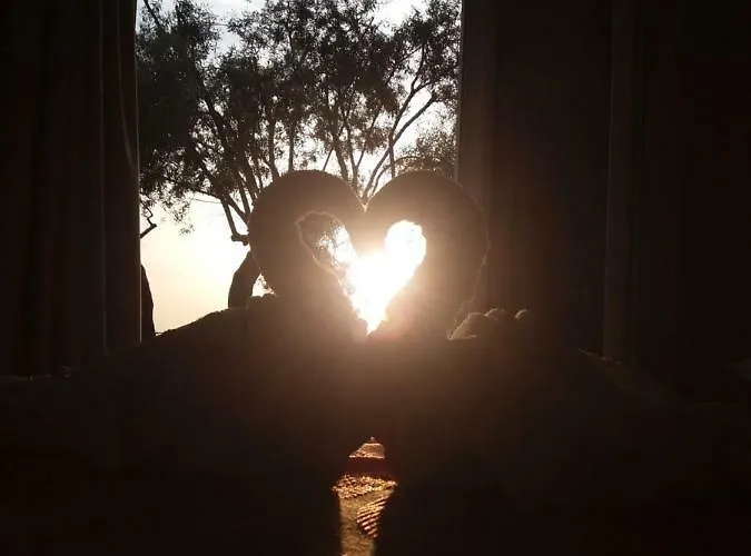 South Side 3* Athánion