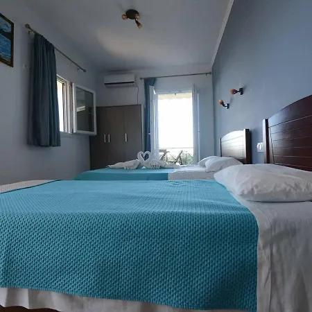 Penzion South Side Athánion