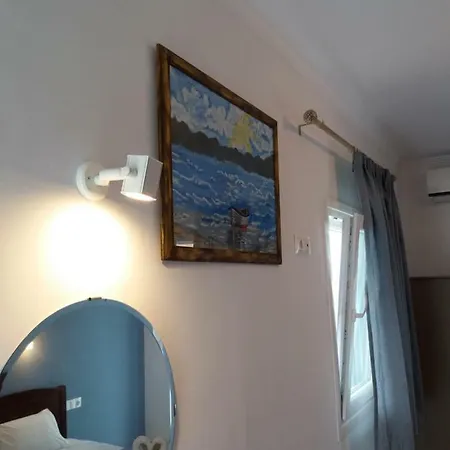 South Side Guest house 3*