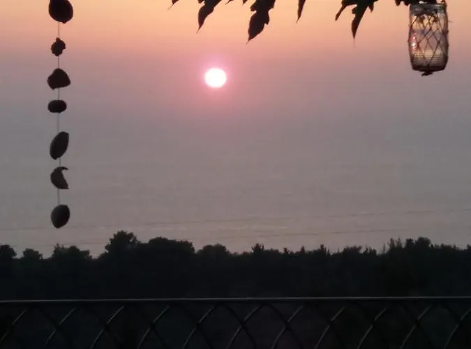 Gasthuis South Side 3*